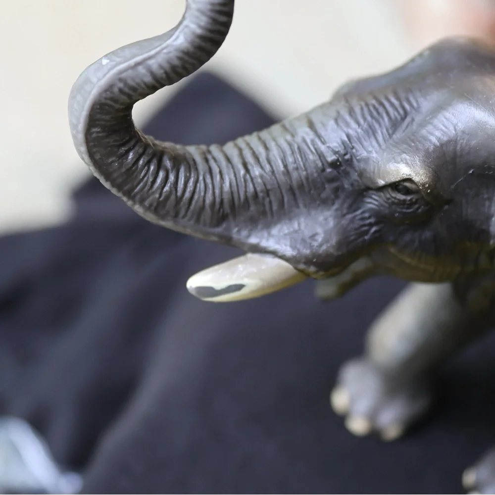 Schleich elephant figure d-73508‎ retired 1997